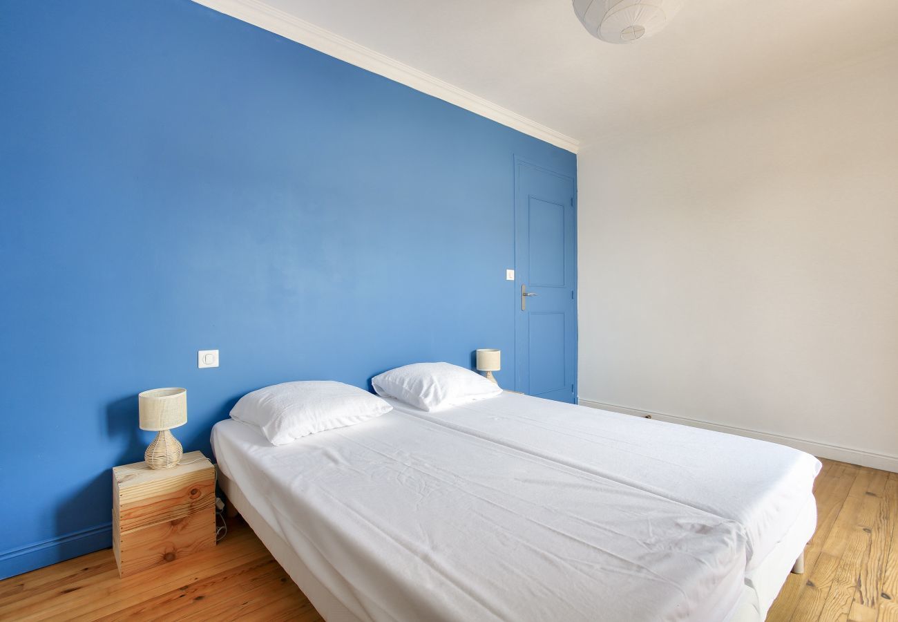 House in Dinard - Quiet house for 6 - Less than 2km from the beach