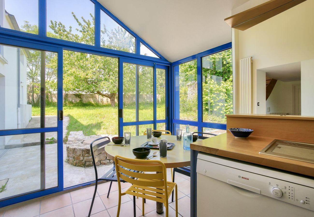 House in Dinard - Quiet house for 6 - Less than 2km from the beach