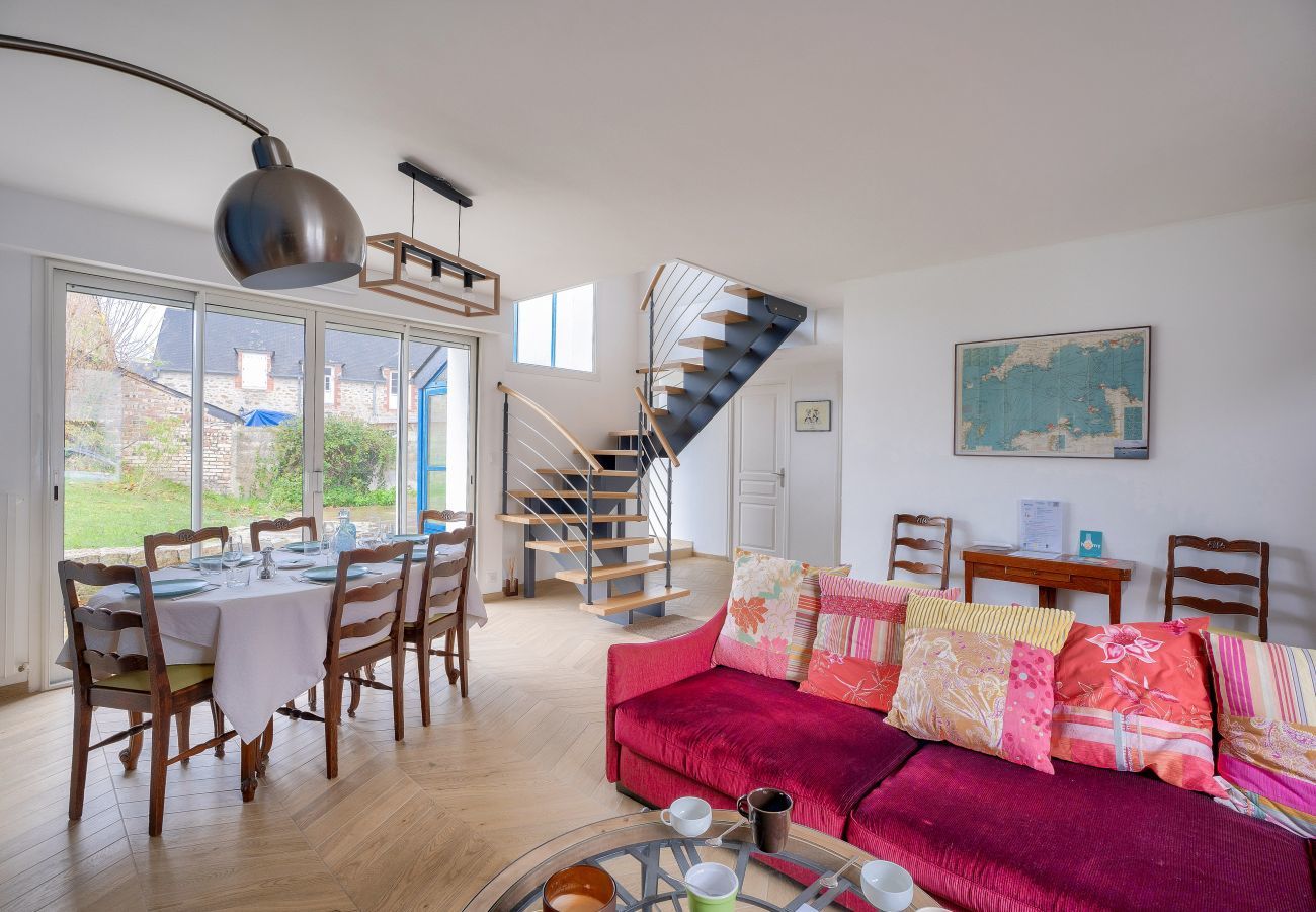 House in Dinard - Quiet house for 6 - Less than 2km from the beach