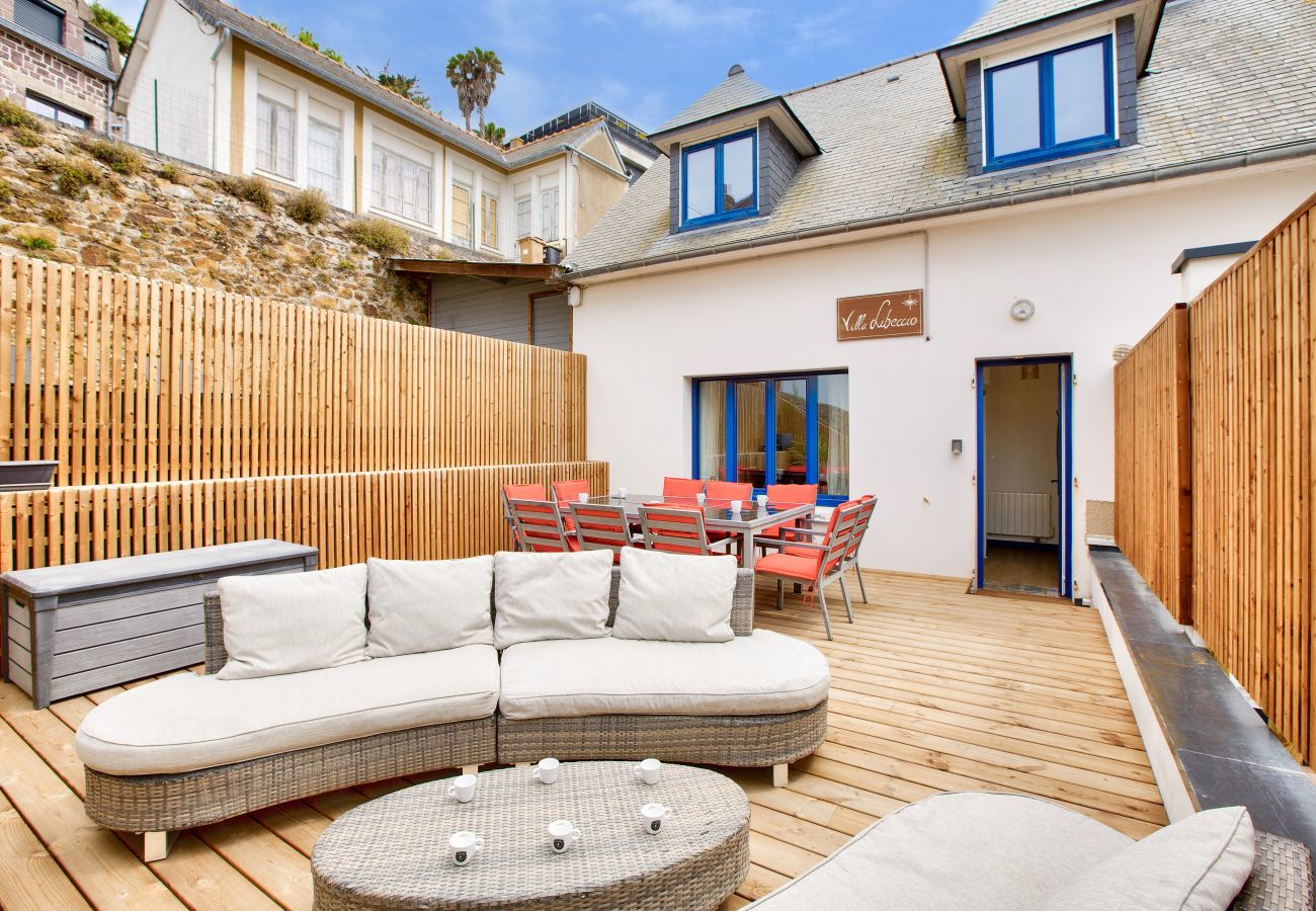 House in Pléneuf-Val-André - 190m from the beach, downtown, house for 8
