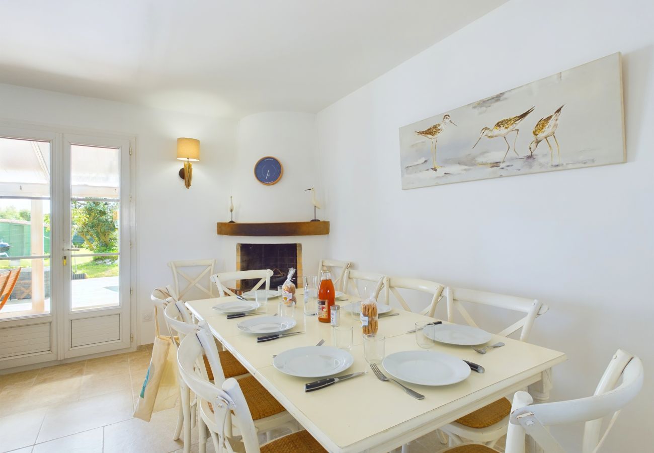 House in Saint-Clément-des-Baleines - 180m from the seaside, house for 11