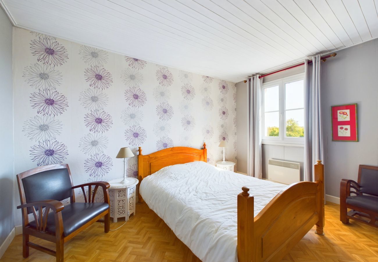House in Saint-Clément-des-Baleines - 180m from the seaside, house for 11