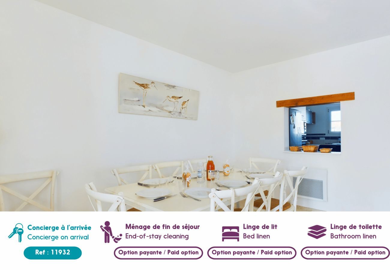 House in Saint-Clément-des-Baleines - 180m from the seaside, house for 11