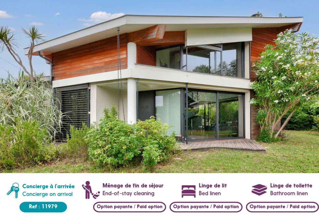House in Andernos-les-Bains - 950m to beach – architect house 4 adults – 2 kids