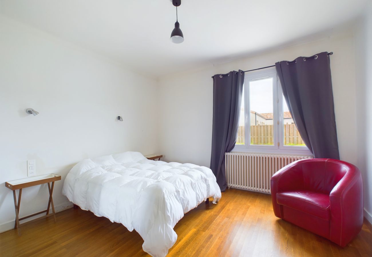 House in Les Sables-d´Olonne - House with garden in a quiet place for 6