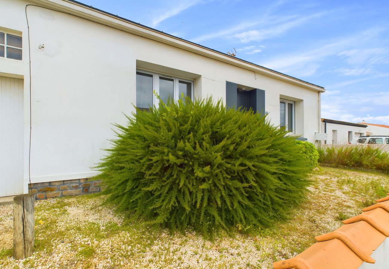 House in Les Sables-d´Olonne - House with garden in a quiet place for 6