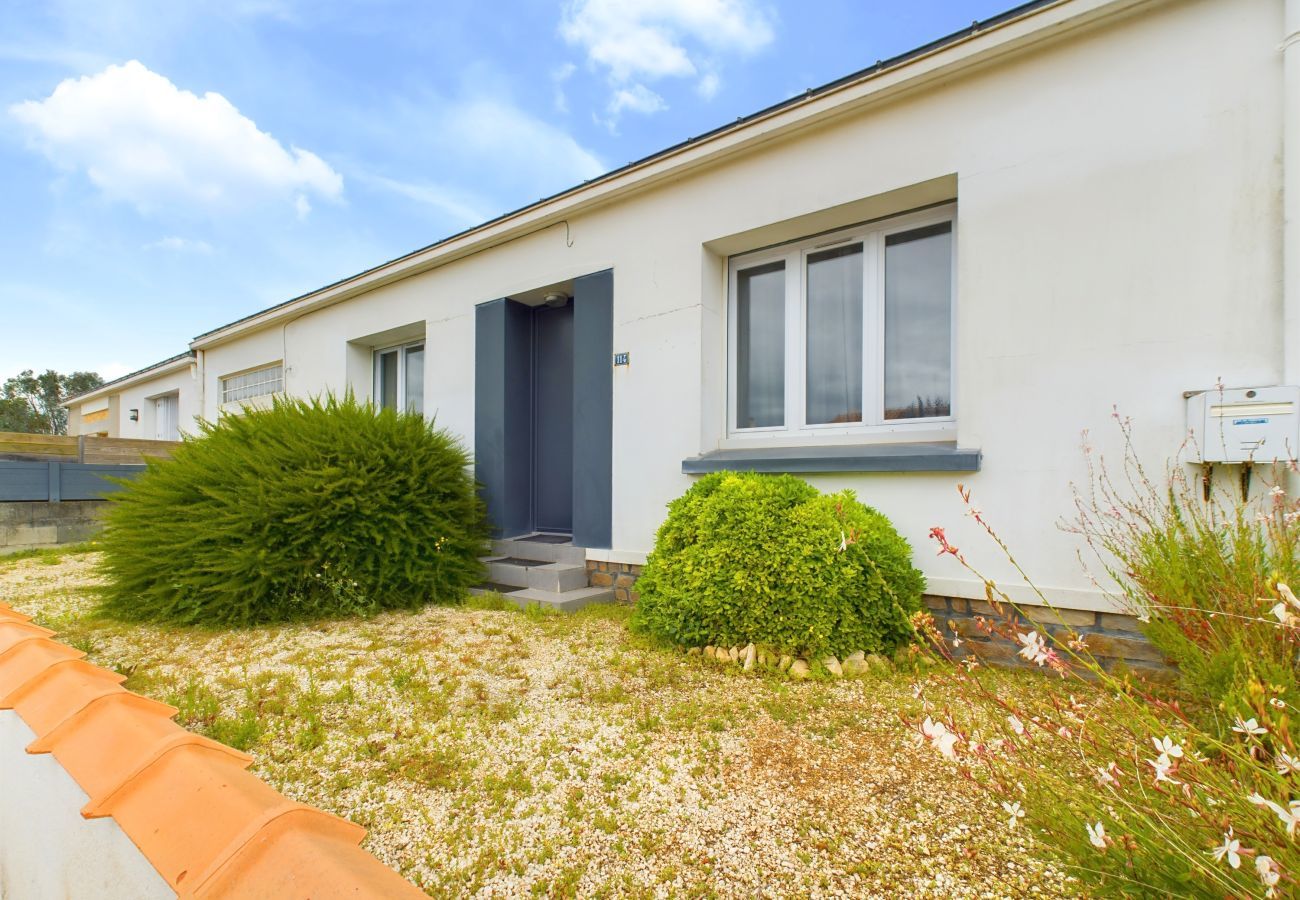 House in Les Sables-d´Olonne - House with garden in a quiet place for 6