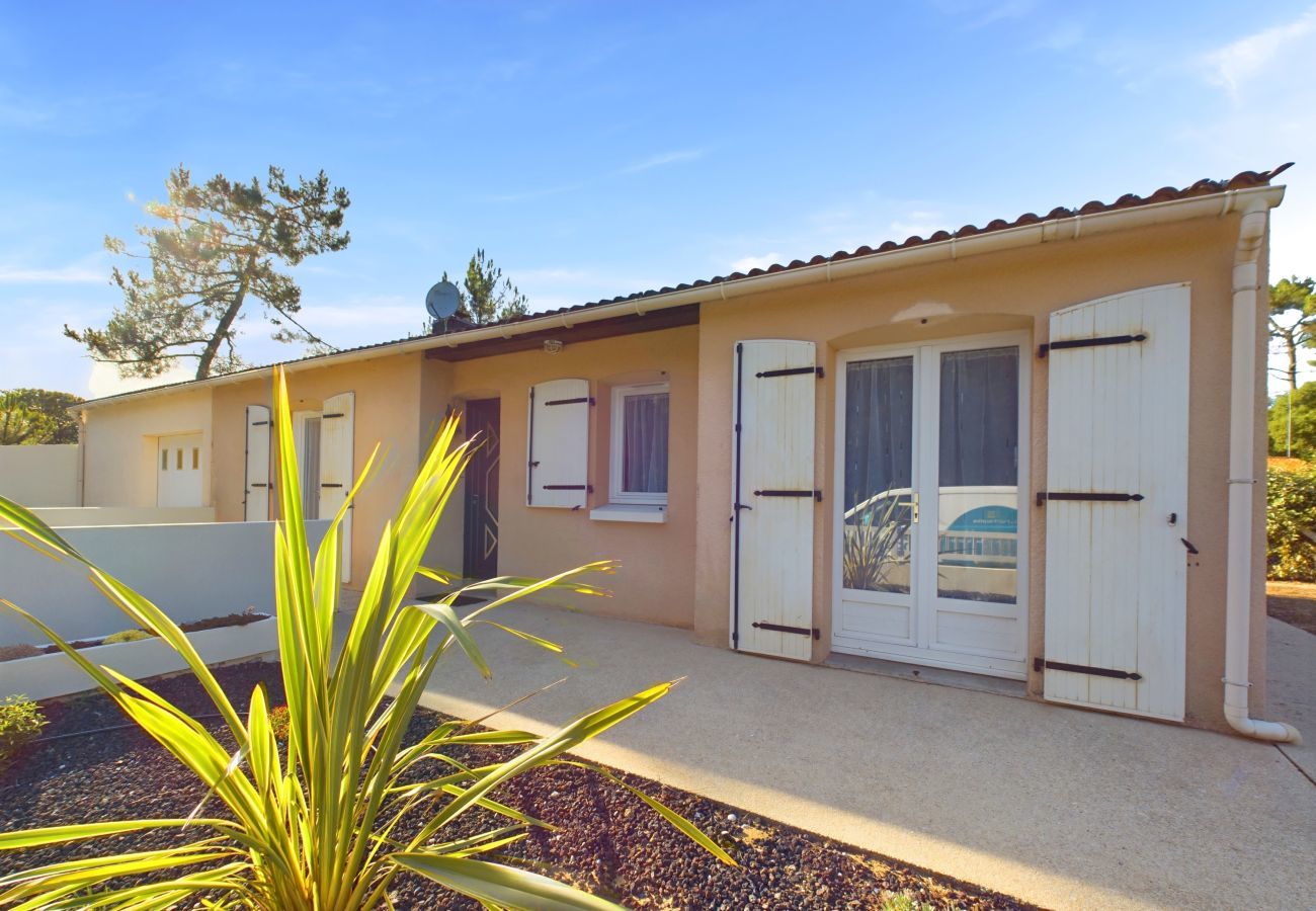 House in Saint-Hilaire-de-Riez - Quiet house for 6 with garden