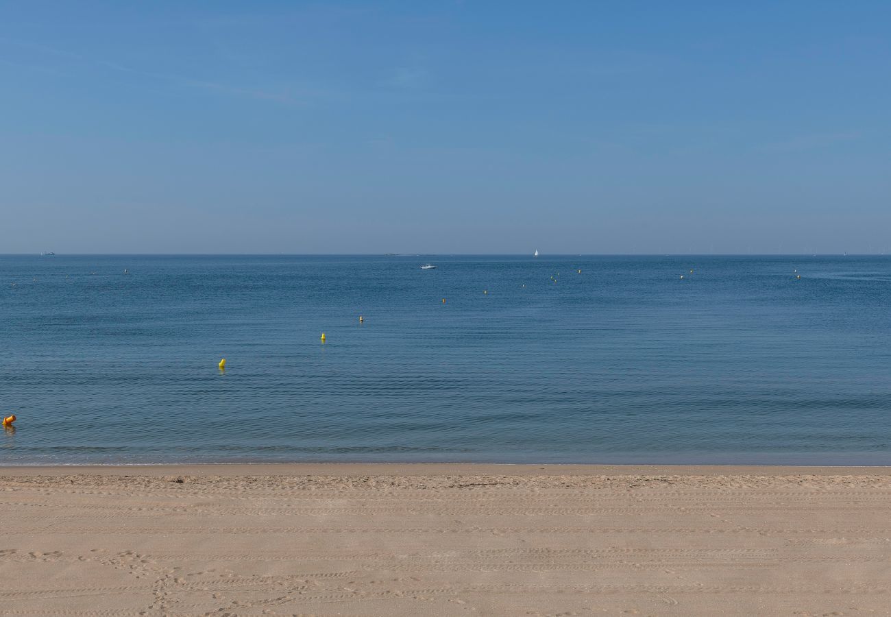 Studio in La Baule-Escoublac - 40m from the beach, studio for 4