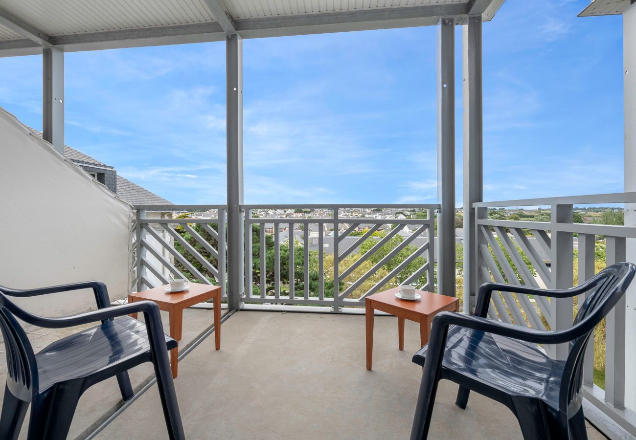 Apartment in Le Croisic - access to the beach, pool, nice flat for 4
