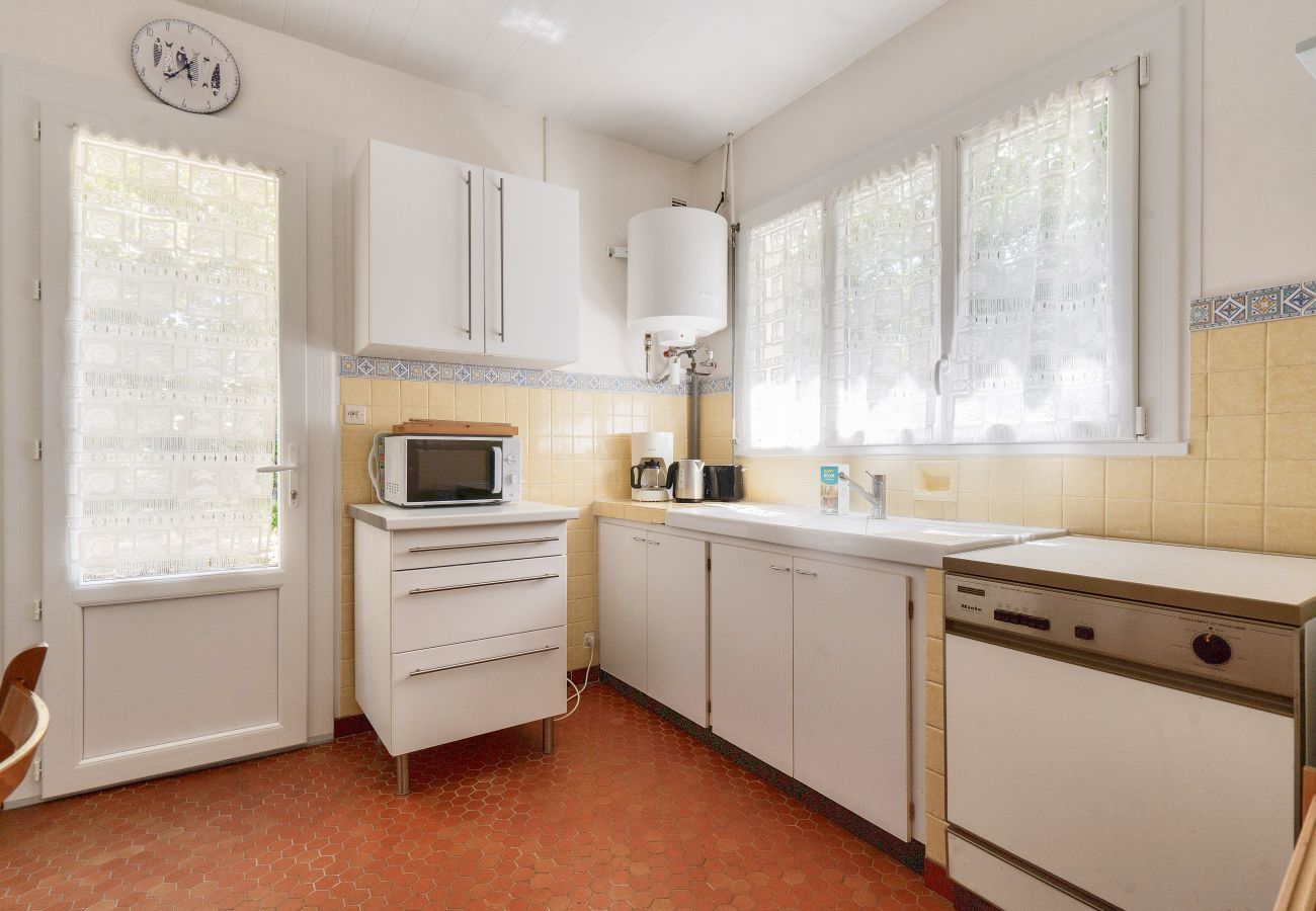 House in Andernos-les-Bains - Less than 2km from the beach, house for 6