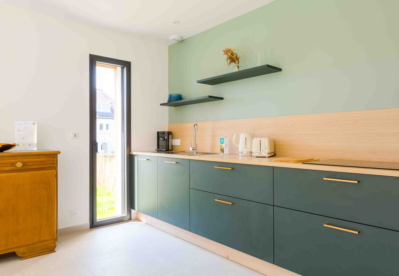 House in Trégunc - 490m from the beach, new house for 8