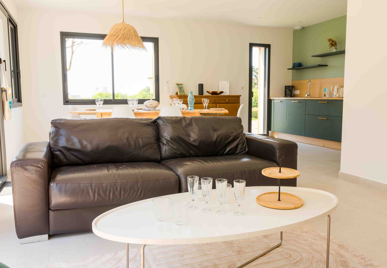 House in Trégunc - 490m from the beach, new house for 8