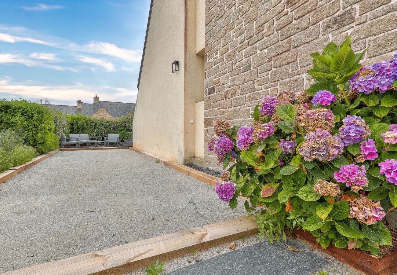 House in Arzon - 250m from the beach - Big house for 8