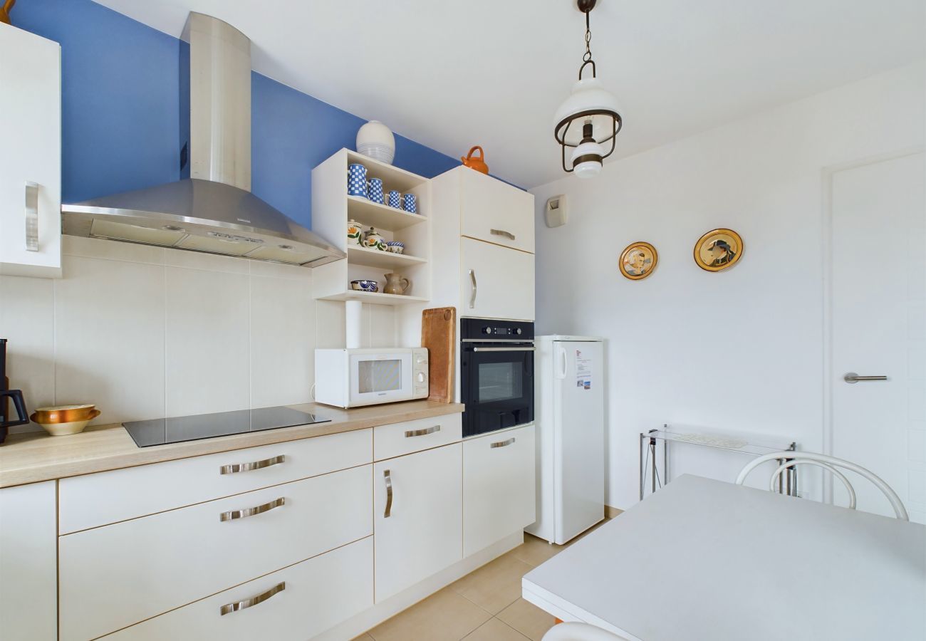 Apartment in Les Sables-d´Olonne - View Sables d'Olonne Harbour- flat for 6