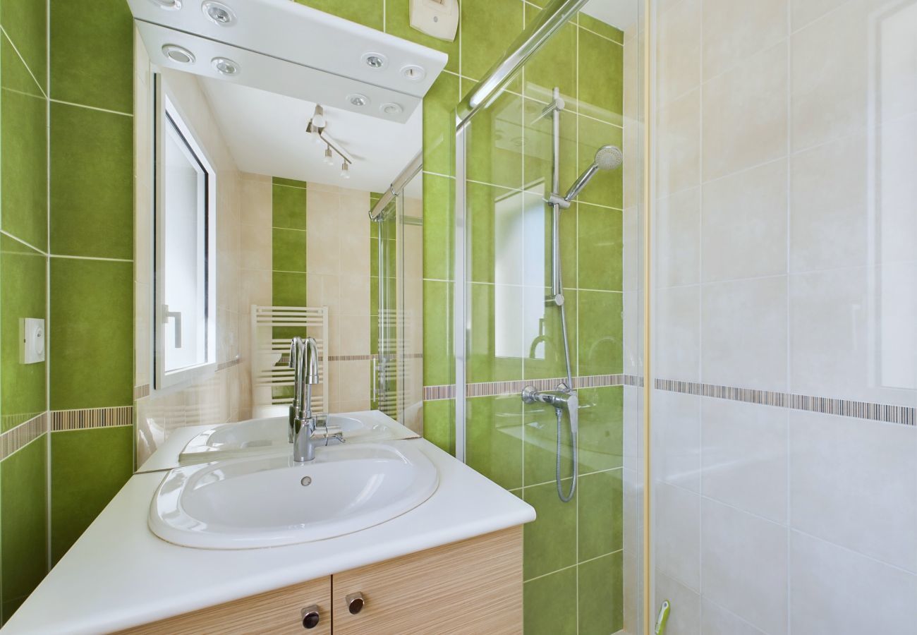 Apartment in Les Sables-d´Olonne - View Sables d'Olonne Harbour- flat for 6