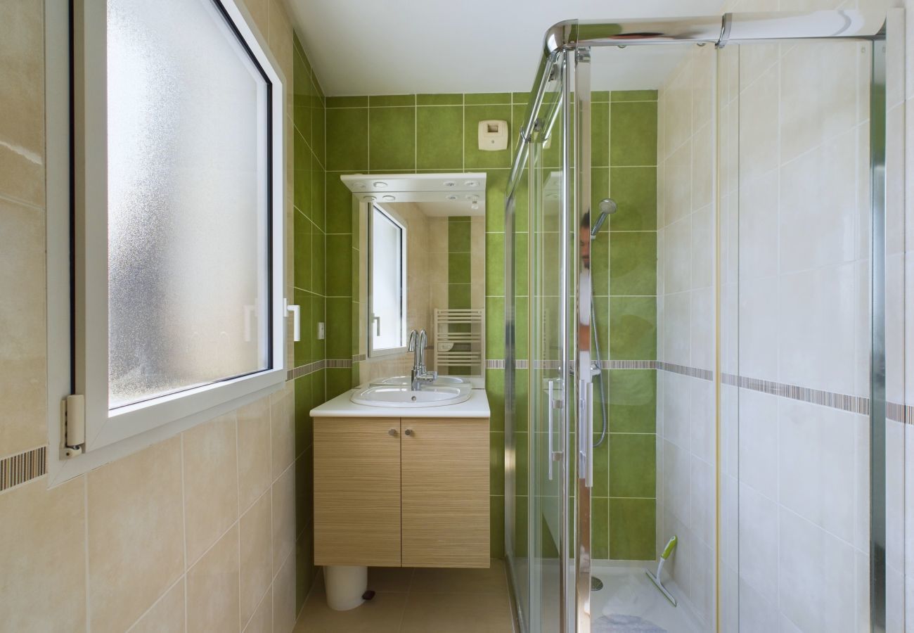 Apartment in Les Sables-d´Olonne - View Sables d'Olonne Harbour- flat for 6