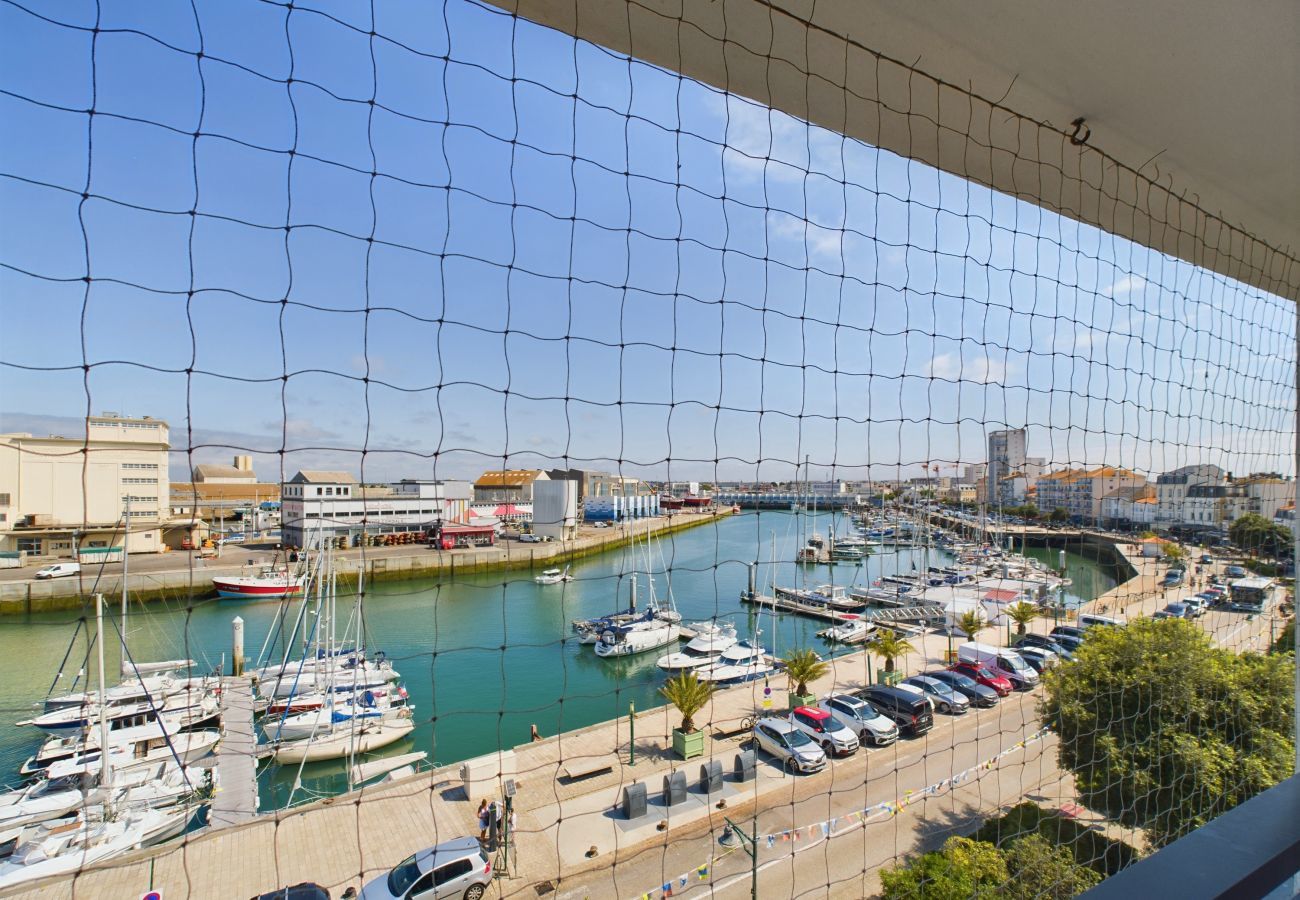 Apartment in Les Sables-d´Olonne - View Sables d'Olonne Harbour- flat for 6