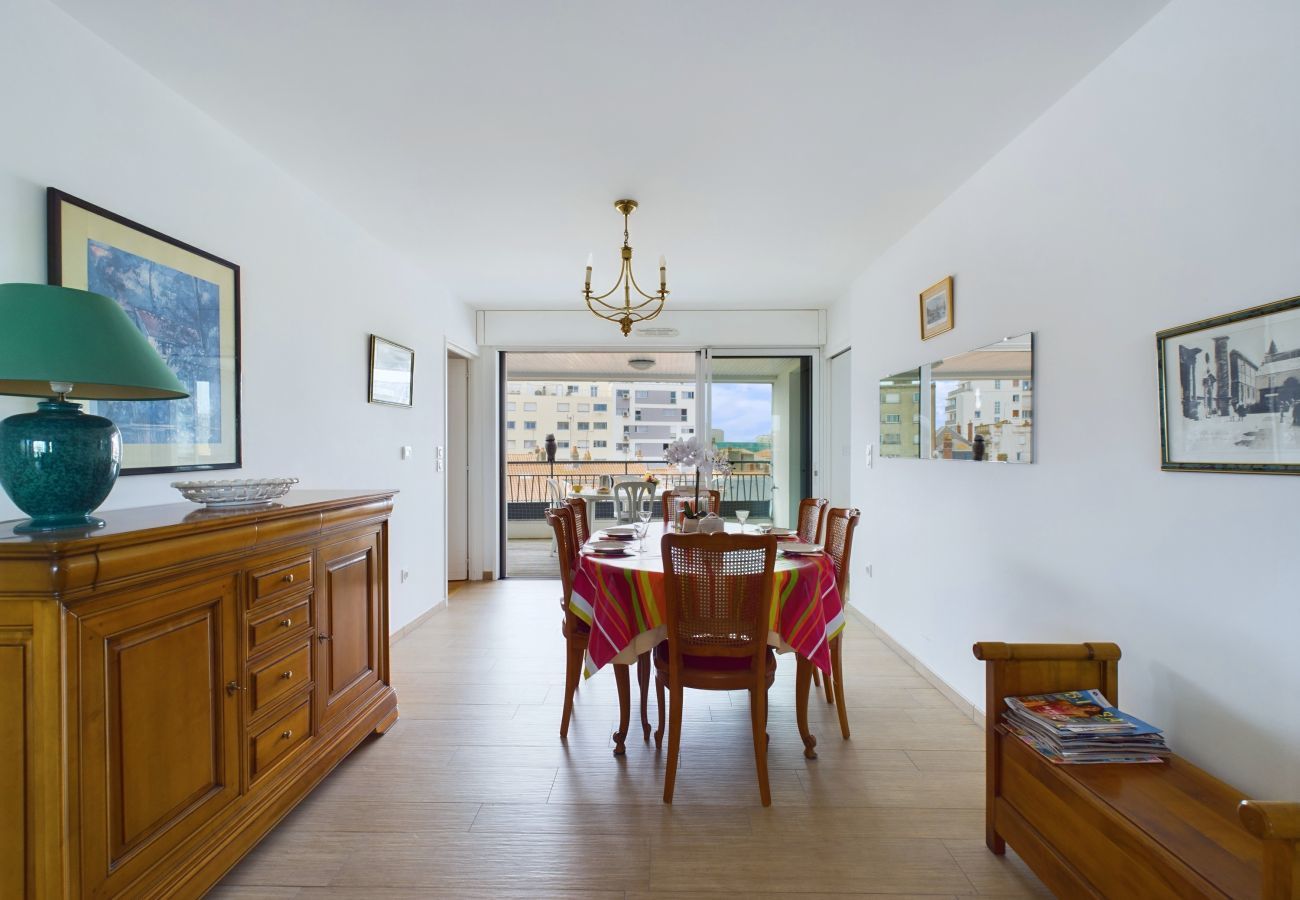 Apartment in Les Sables-d´Olonne - View Sables d'Olonne Harbour- flat for 6