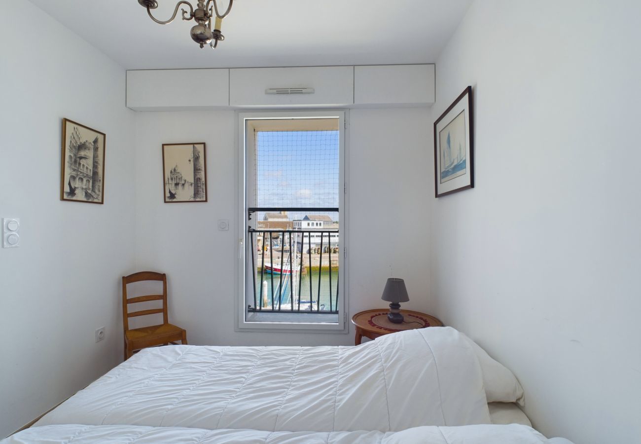 Apartment in Les Sables-d´Olonne - View Sables d'Olonne Harbour- flat for 6