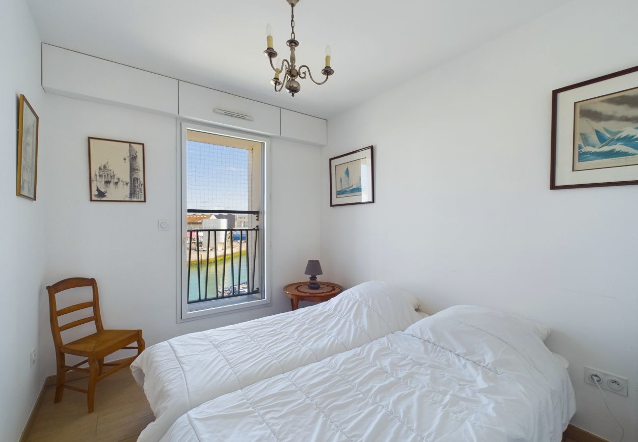 Apartment in Les Sables-d´Olonne - View Sables d'Olonne Harbour- flat for 6