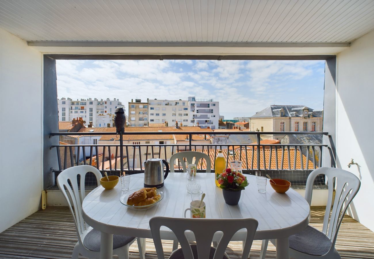 Apartment in Les Sables-d´Olonne - View Sables d'Olonne Harbour- flat for 6