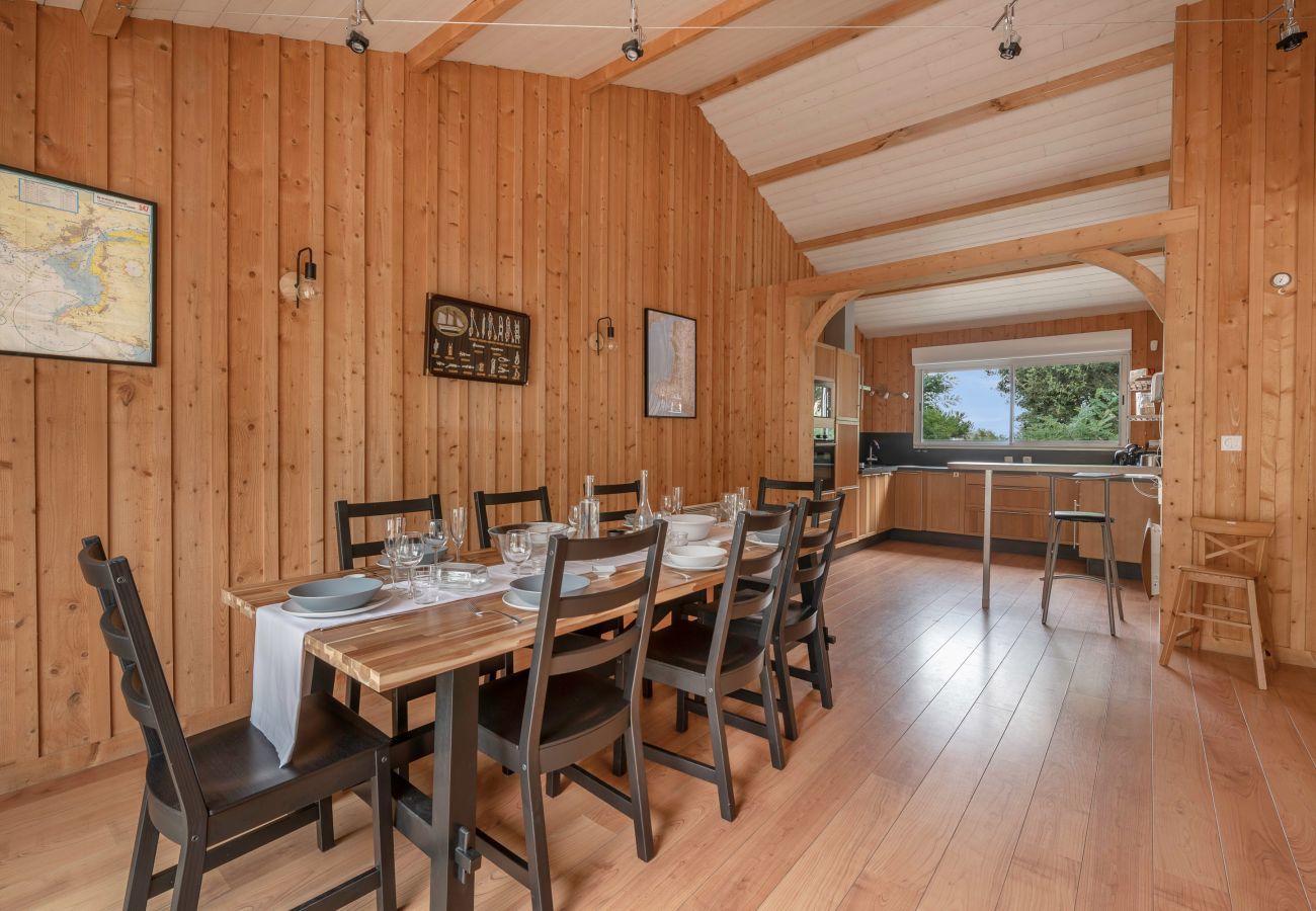 House in Saint-Michel-Chef-Chef - House for 8 people - 300m from the beach