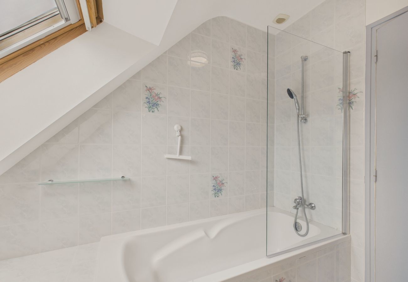 House in Saint-Gildas-de-Rhuys - Sea view - 200m from the beach - House for 8