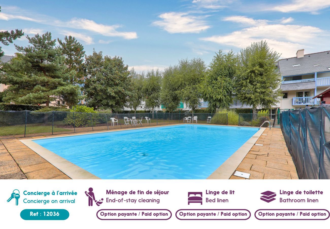 Apartment in Arzon - Crouesty Harbor, flat with a pool for 4