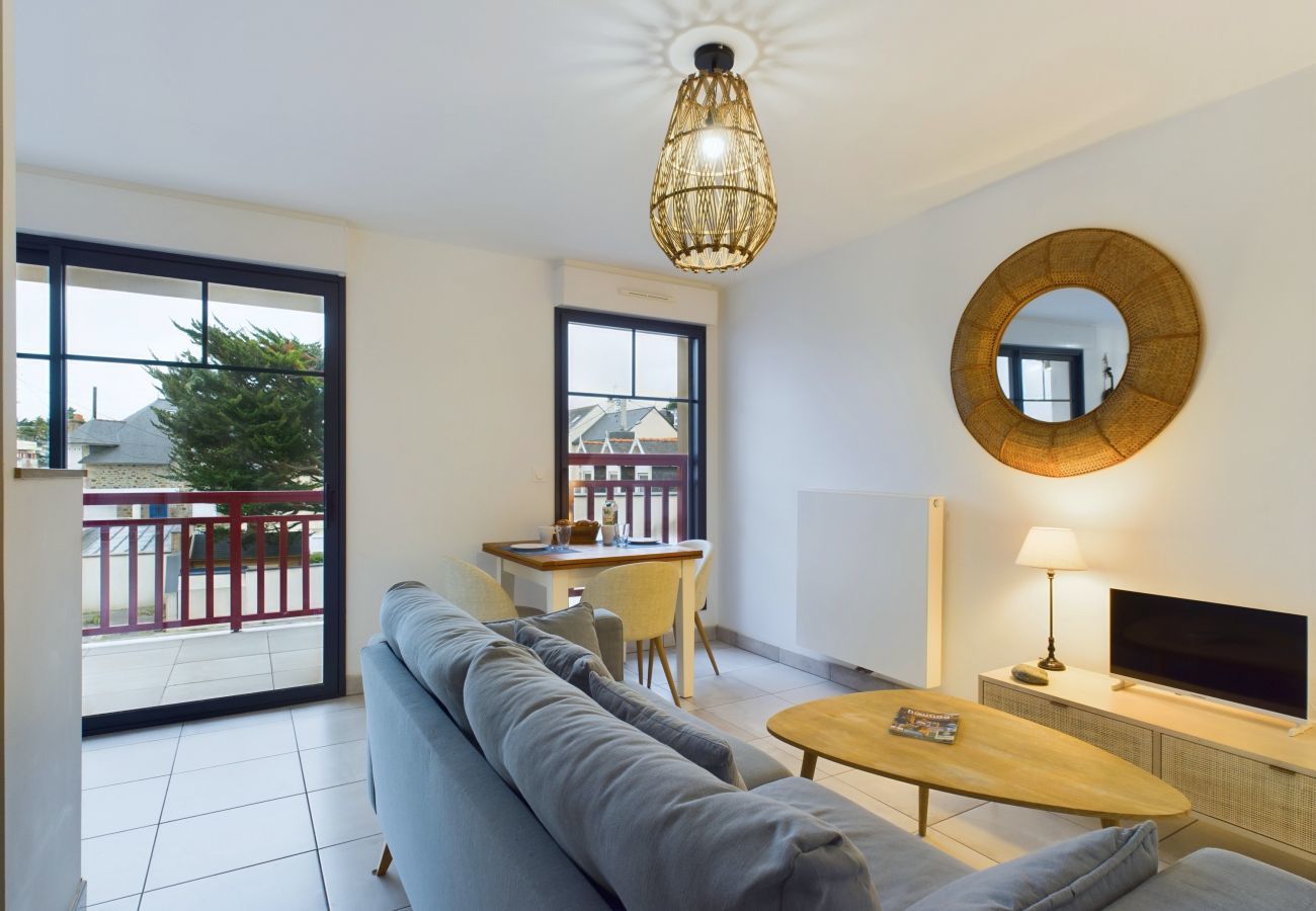 Apartment in Pléneuf-Val-André - Apartment for 2 - 50 m from Val André beach