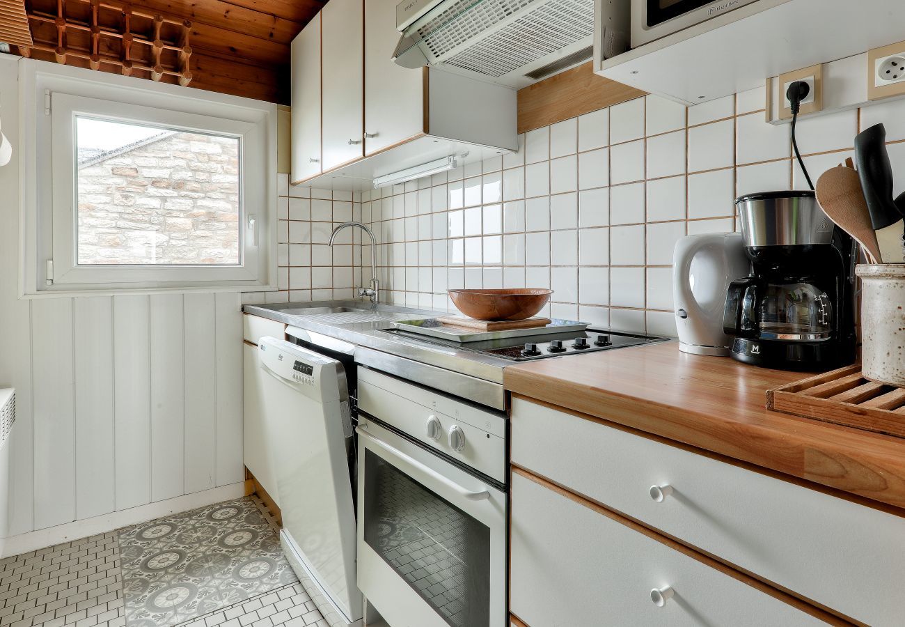 Apartment in Arzon - Flat 100m from Fogéo and Kerjouanno beaches
