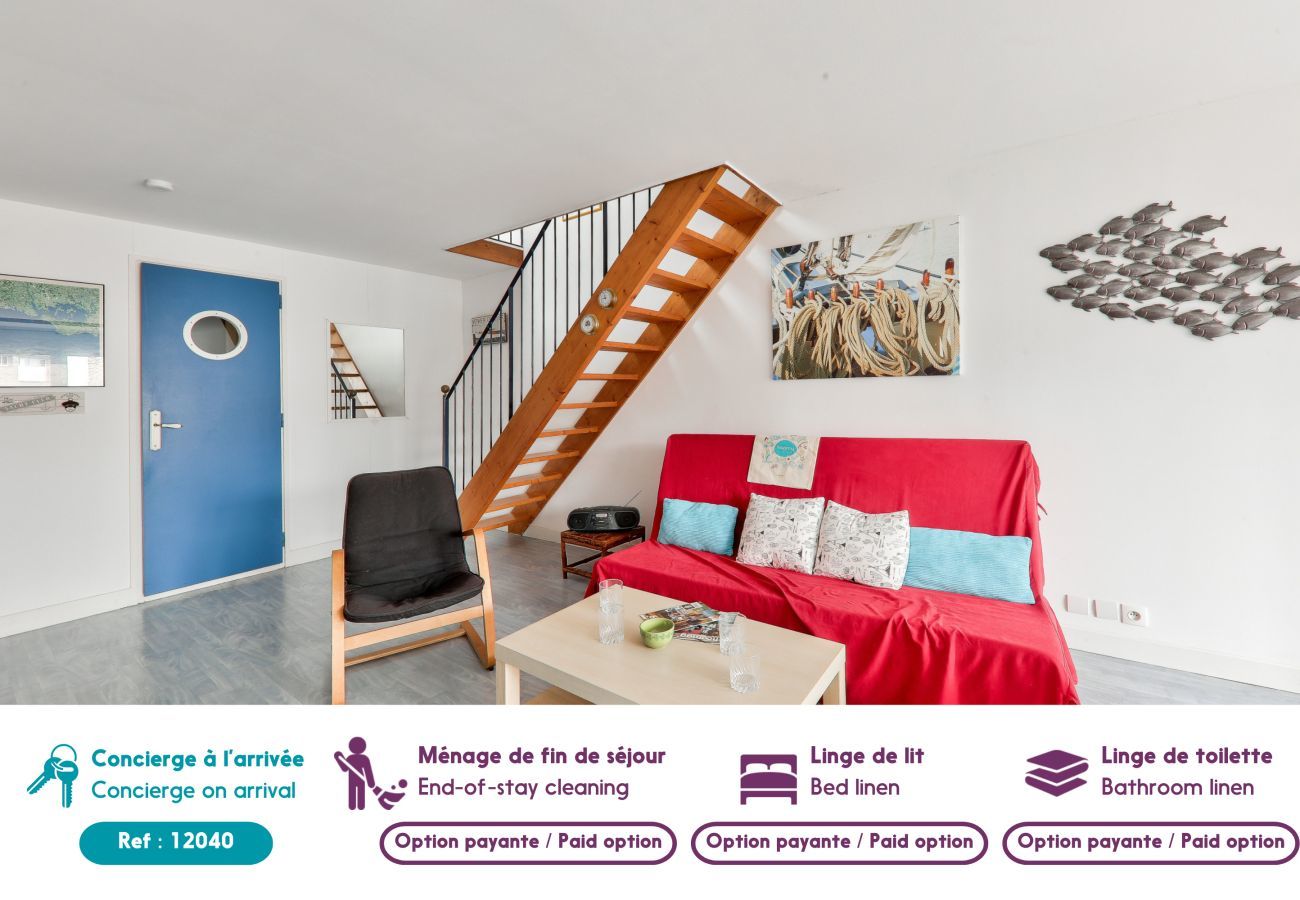 Apartment in Arzon - Flat 100m from Fogéo and Kerjouanno beaches