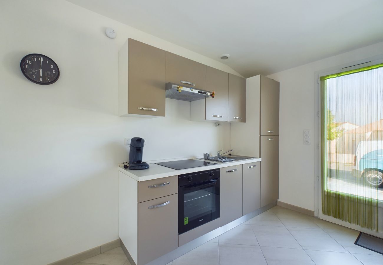 Terraced House in Saint-Hilaire-de-Riez - House for 4 between beaches and salt marshes
