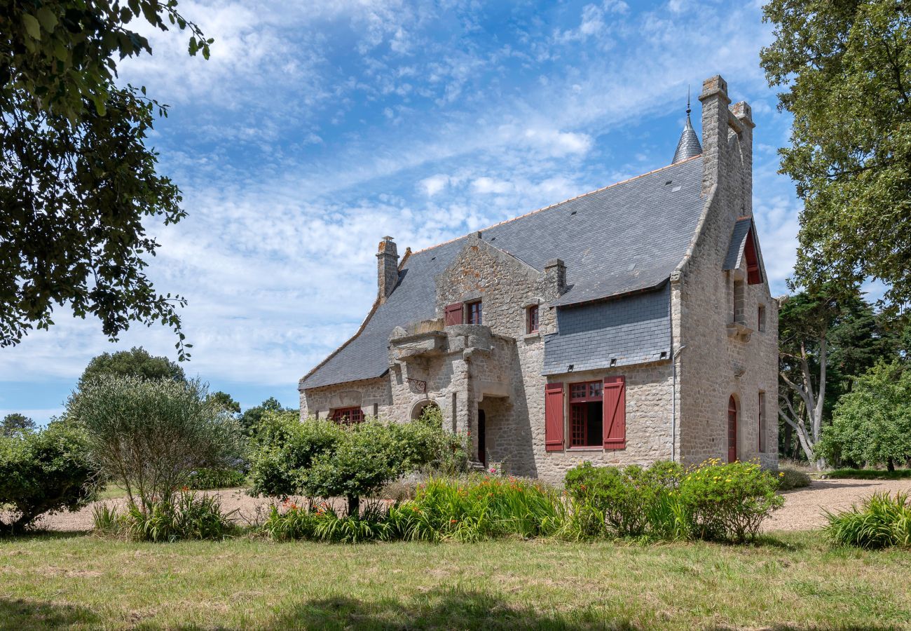 House in La Turballe - Castle for 13 - 550m from the salt marshes
