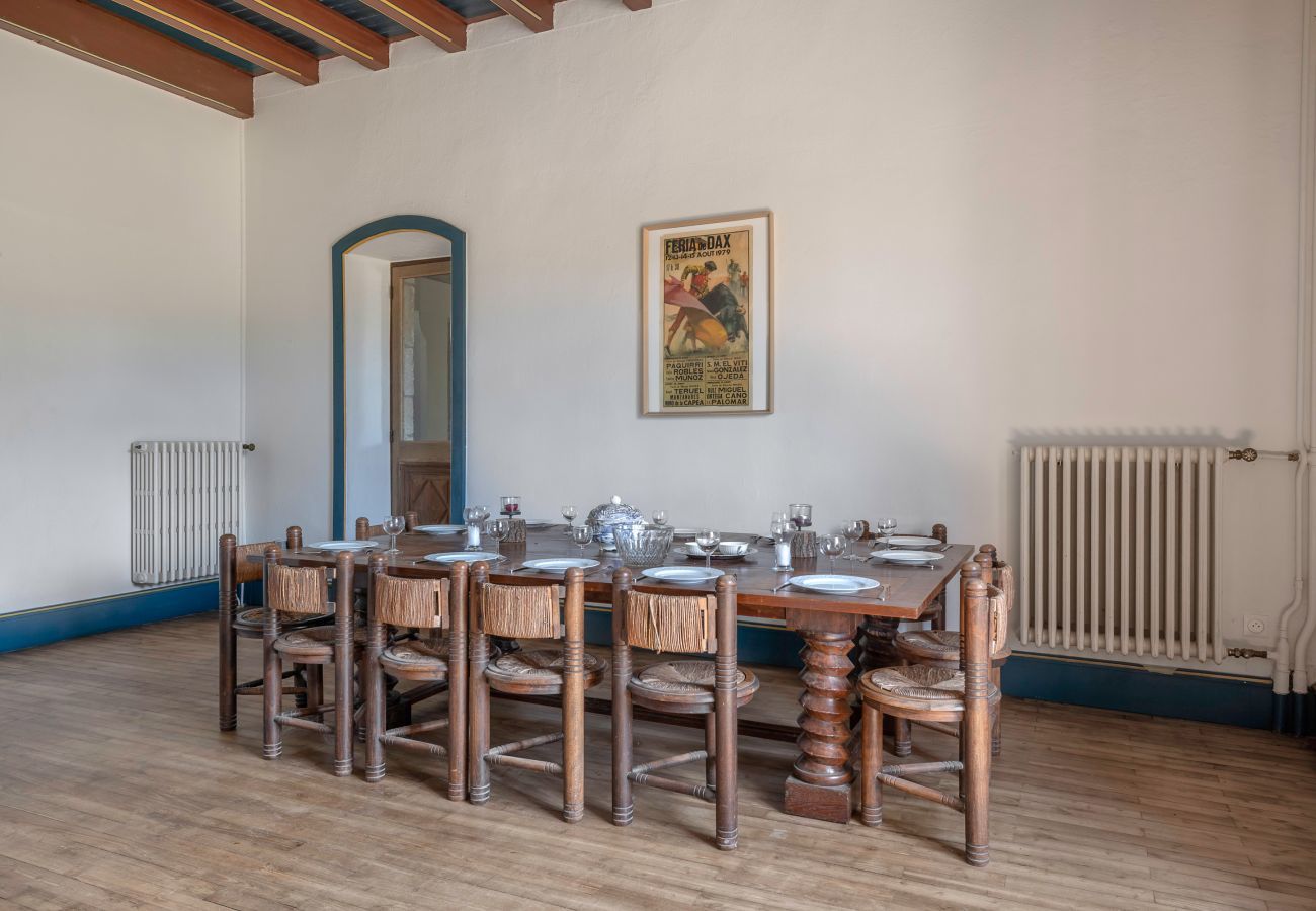 House in La Turballe - Castle for 13 - 550m from the salt marshes