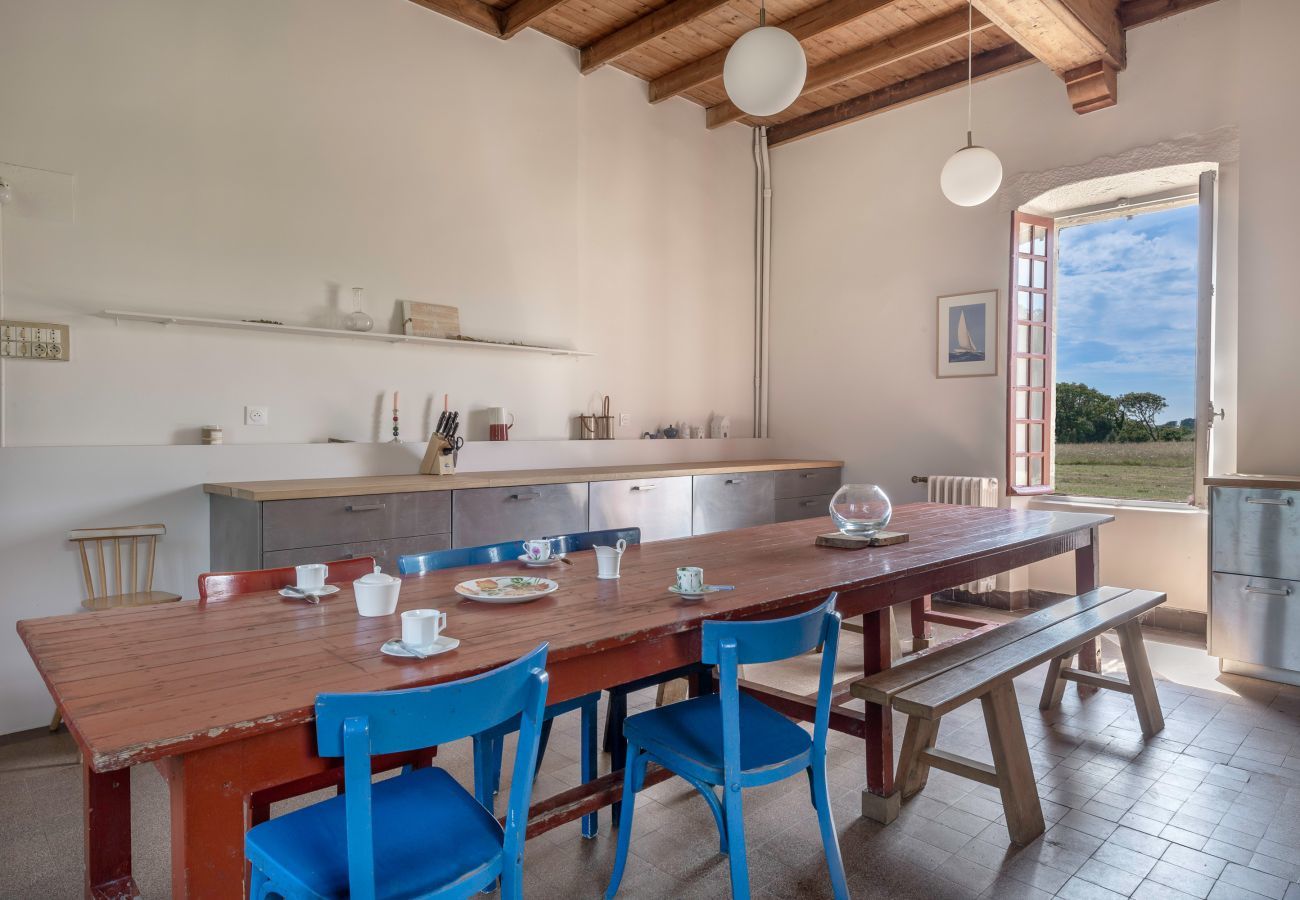 House in La Turballe - Castle for 13 - 550m from the salt marshes