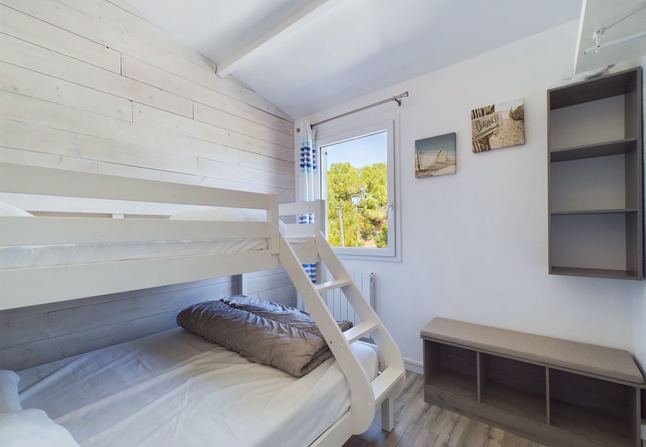 House in Saint-Hilaire-de-Riez - 550m from the beach, pretty house for 5