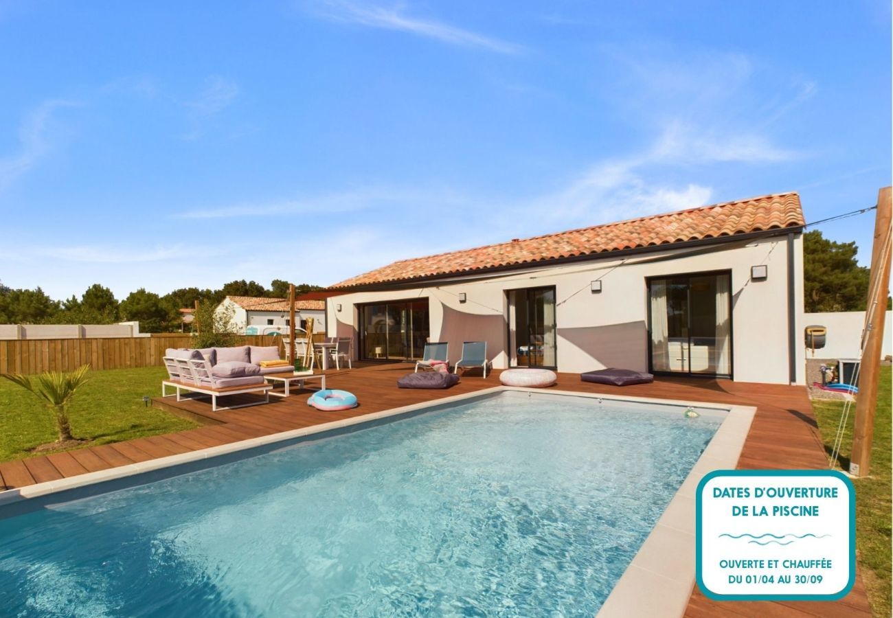 House in Saint-Hilaire-de-Riez - House for 7 with a pool (6 adults maximum)