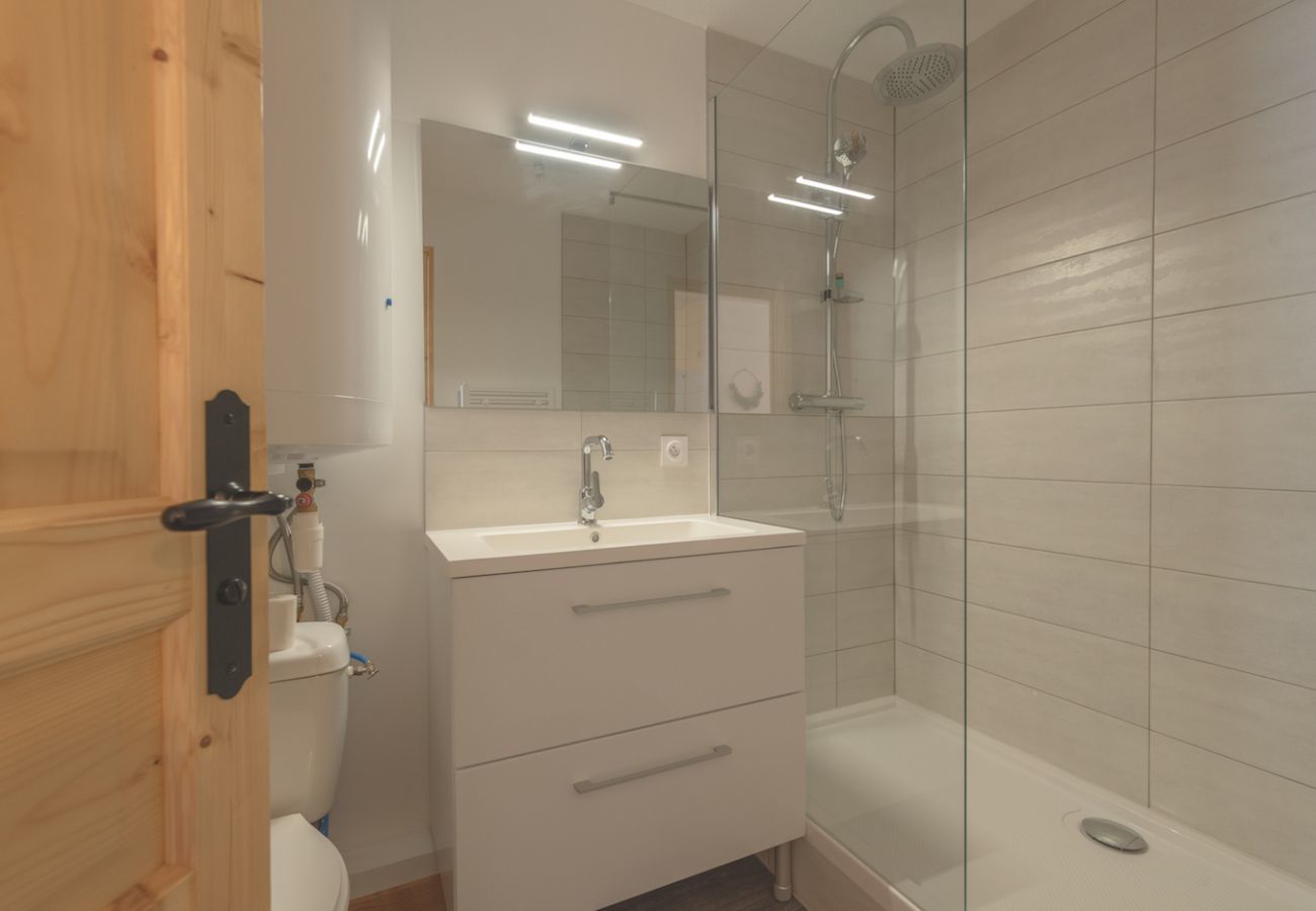Apartment in Adervielle-Pouchergues - Stay for 6 - 200m from the slopes - Belle Sayette