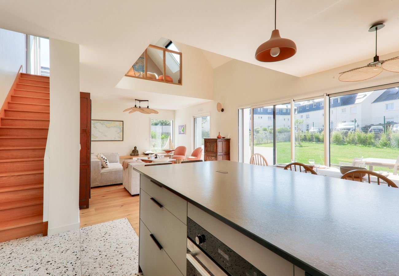 House in Sarzeau - 300m from the beach, nice new house