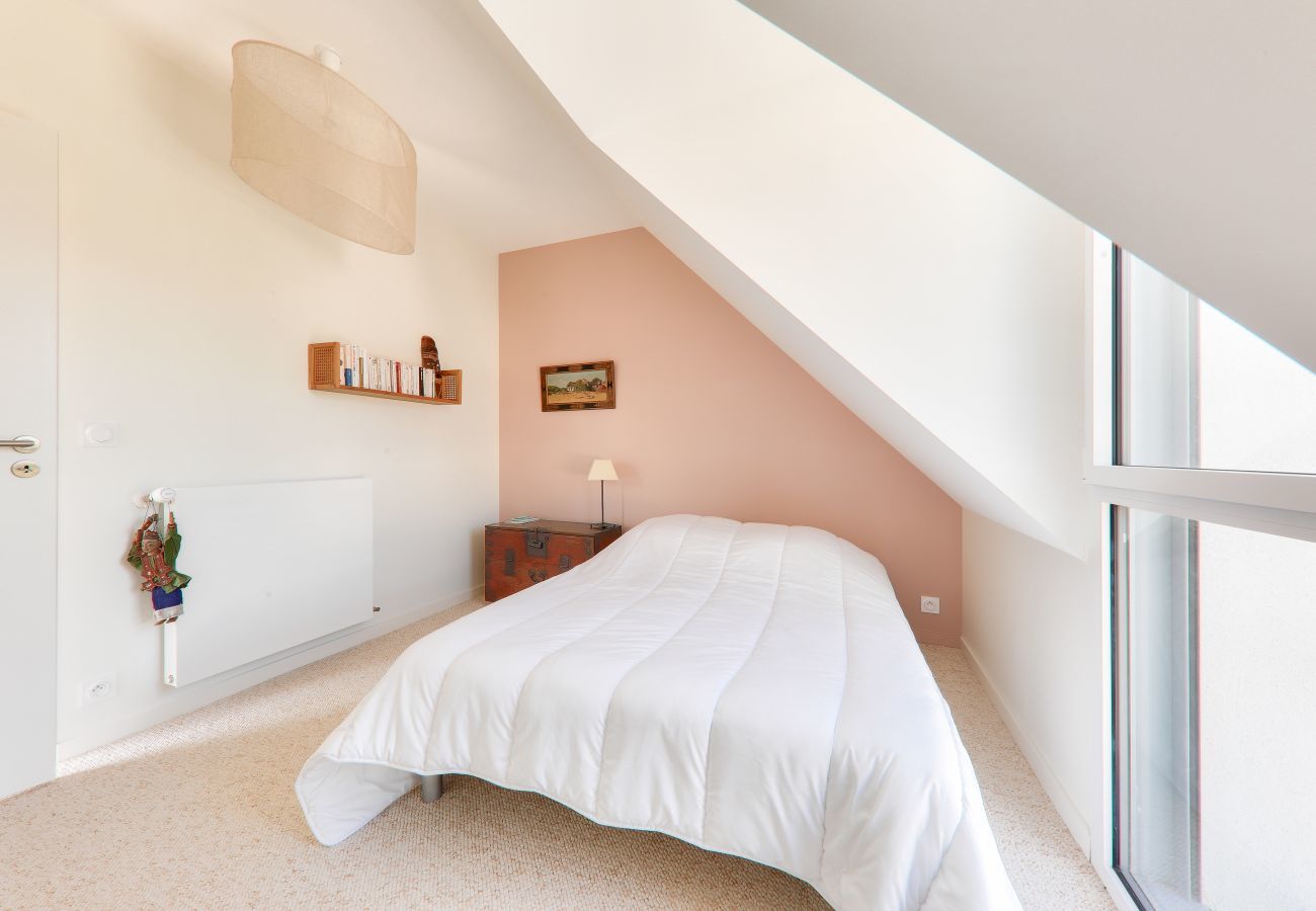 House in Sarzeau - 300m from the beach, nice new house