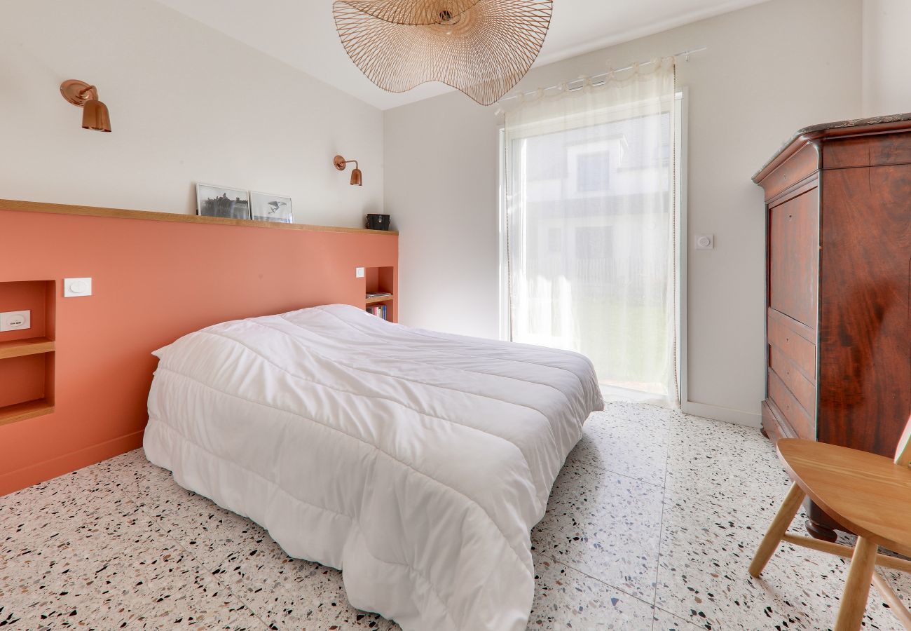 House in Sarzeau - 300m from the beach, nice new house