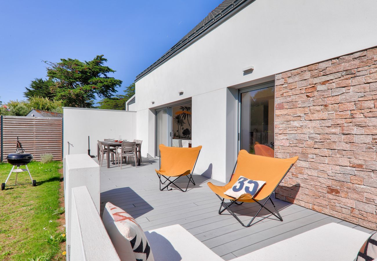 House in Sarzeau - 300m from the beach, nice new house