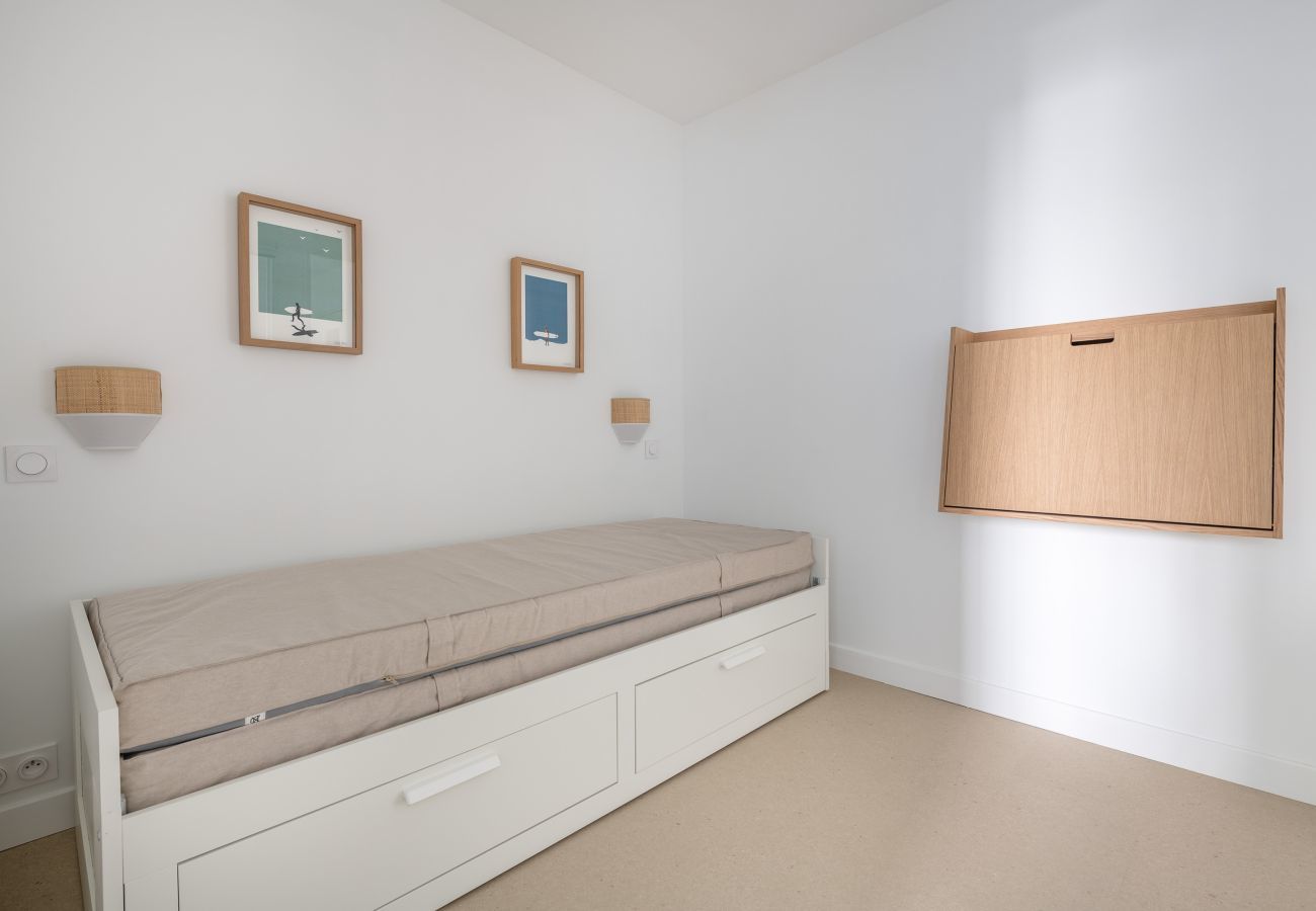 Apartment in La Baule-Escoublac - 10m from the beach - 2 adults - 2 kids