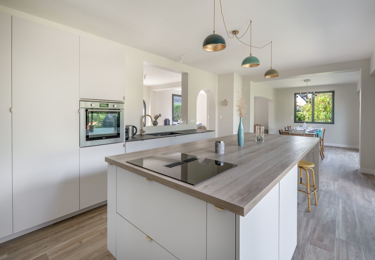 House in Mesquer - 300m from the beach, house for 9 adults and 3 kids