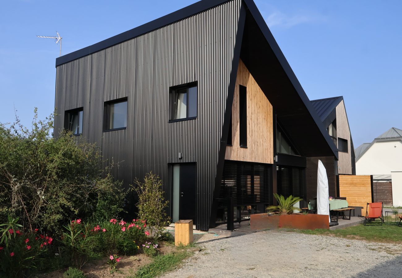 House in Sarzeau - 700m from the beach, nice house for 8