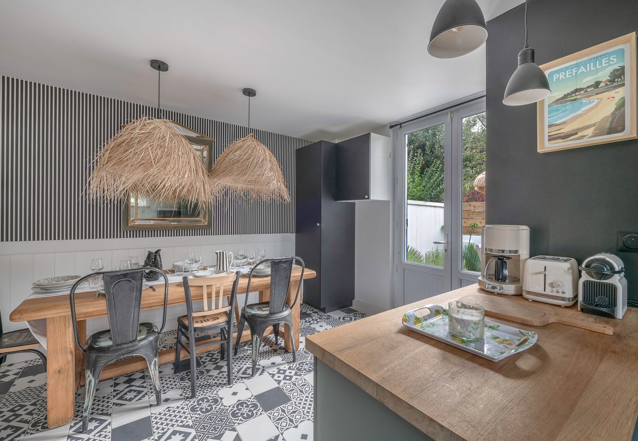 House in Préfailles - 200m from the beach, nice house for 6