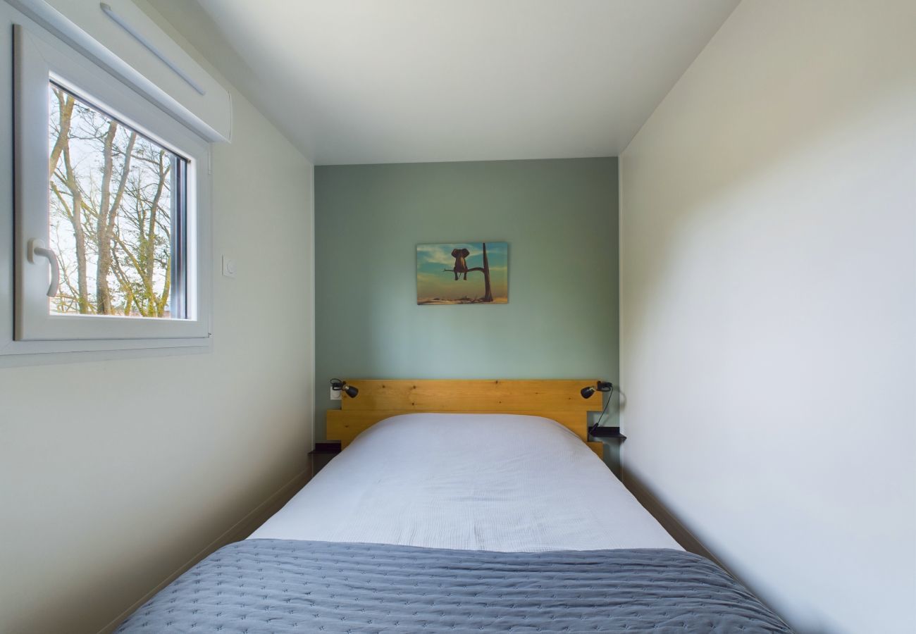 Chalet in Saint-Gilles-Croix-de-Vie - Chalet for 6- Heated swimming pool all year round