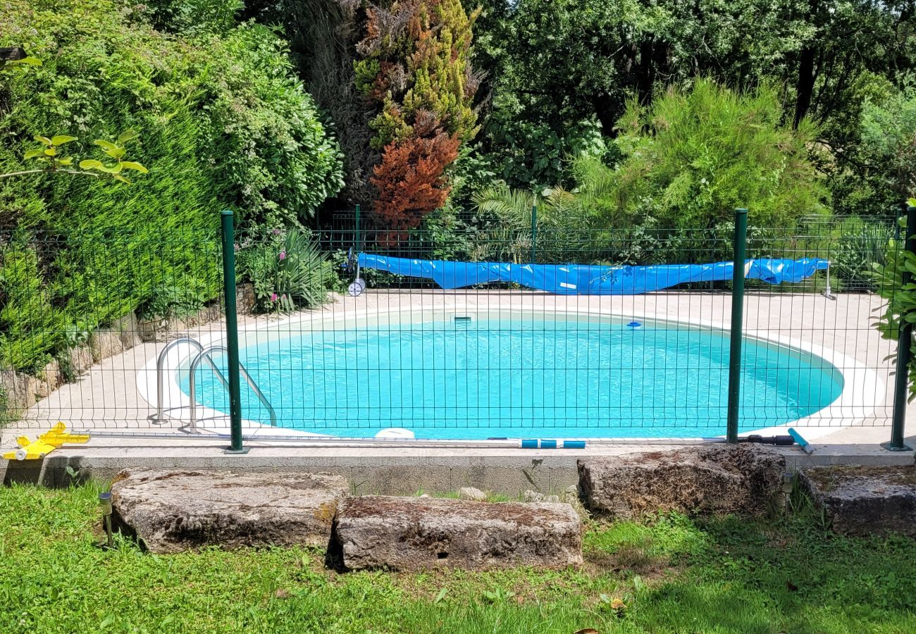 House in Saint Rabier - Dordogne - Beautiful cottage for 8 with a pool