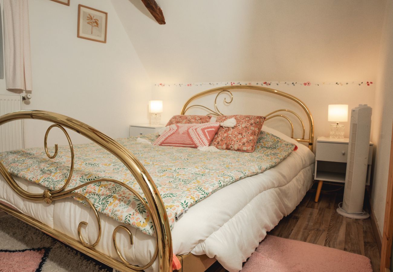 House in Saint Rabier - Dordogne - Beautiful cottage for 8 with a pool